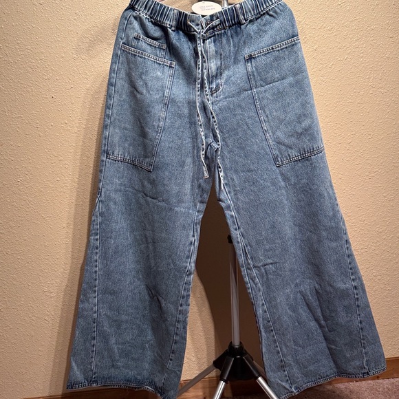 Women’s fade wash wide leg flares drawstring waist denim jeans size large NEW - Picture 3 of 11